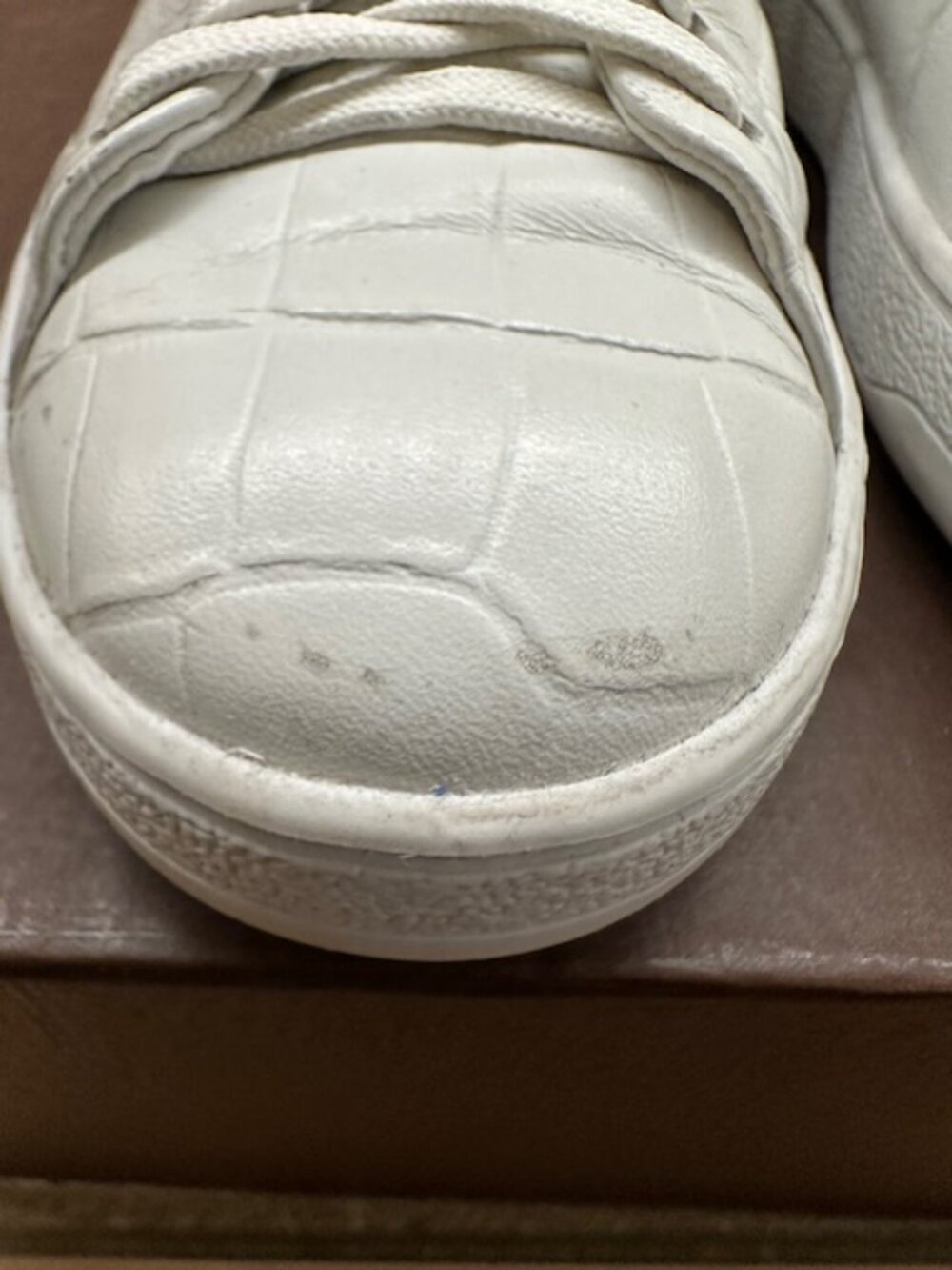 Louis Vuitton Embossed White Size 37 Leather Sneakers - Picture 7 of 9